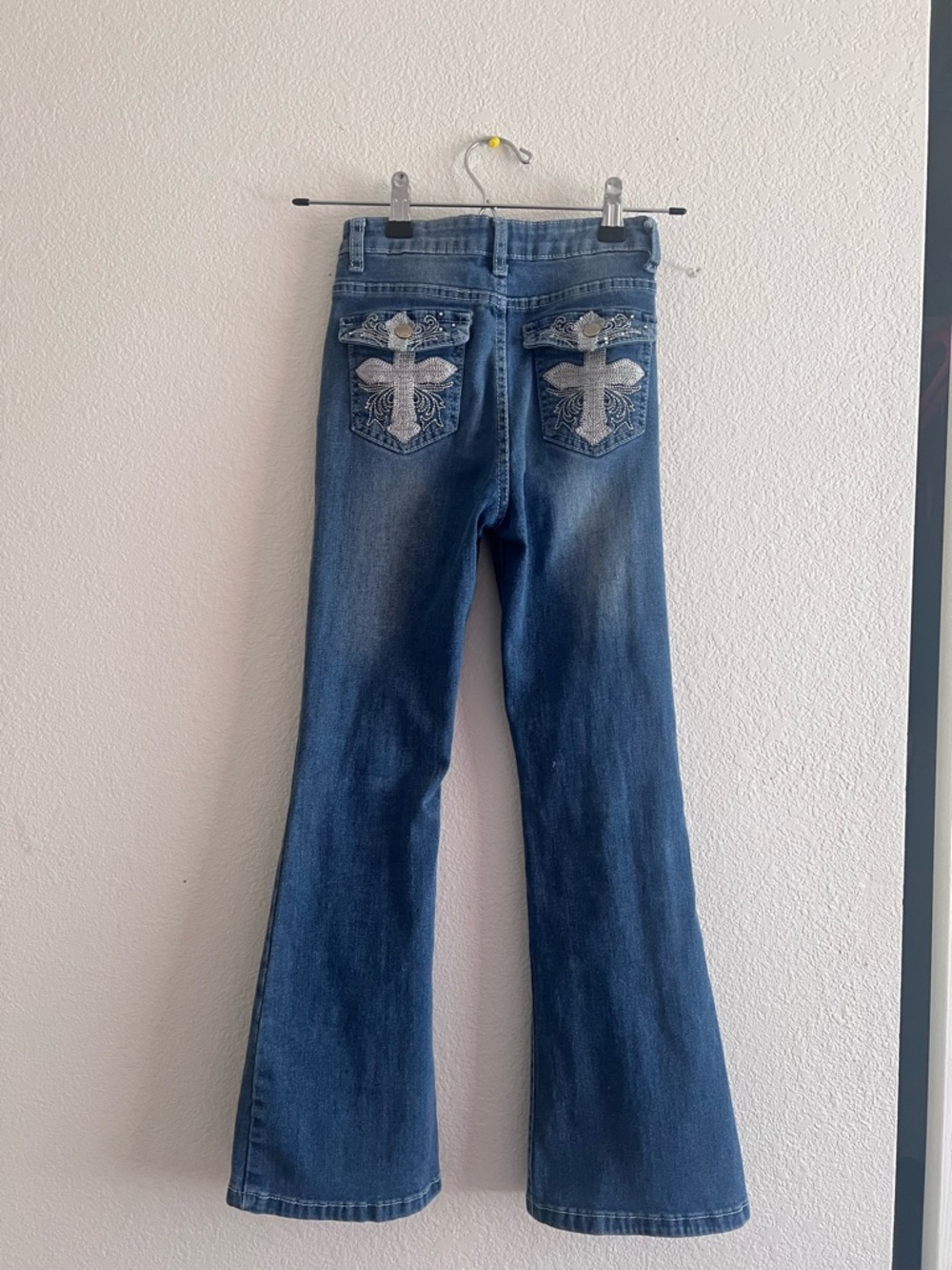 SHEIN Dark Blue Flare Jeans with Embroidered Cross Pockets